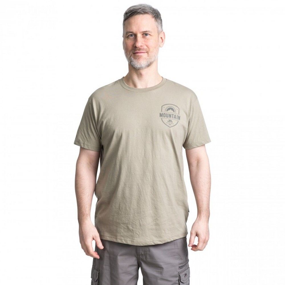 Mens short sleeved T-shirt with round neck. Print on chest. 65% Polyester/35% Cotton. Trespass Mens Chest Sizing (approx): S - 35-37in/89-94cm, M - 38-40in/96.5-101.5cm, L - 41-43in/104-109cm, XL - 44-46in/111.5-117cm, XXL - 46-48in/117-122cm, 3XL - 48-50in/122-127cm.