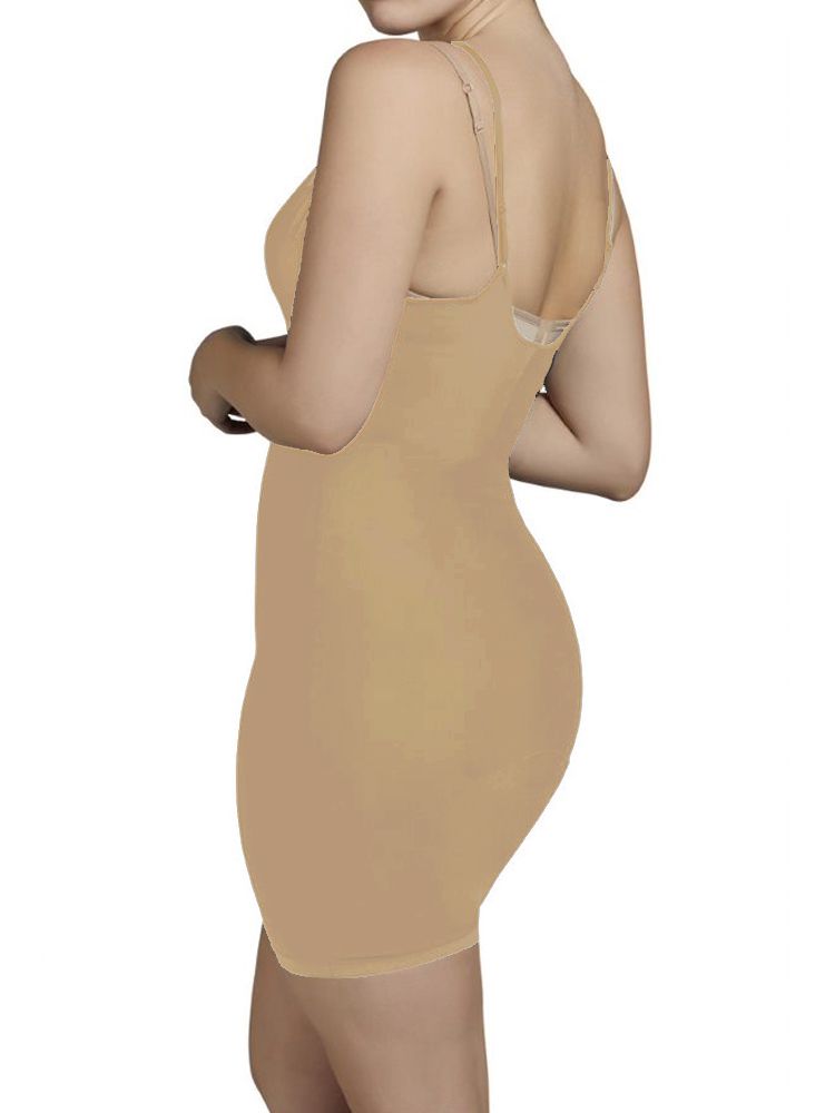 Stay endlessly smooth with this dress-up shapewear by Ysabel Mora. These straps can be fully adjusted to ensure the perfect fit, with an easy slip-on non fastening style. Perfect for all day wear. Size Guide: M (12), L (14), XL (16), 2XL (18).