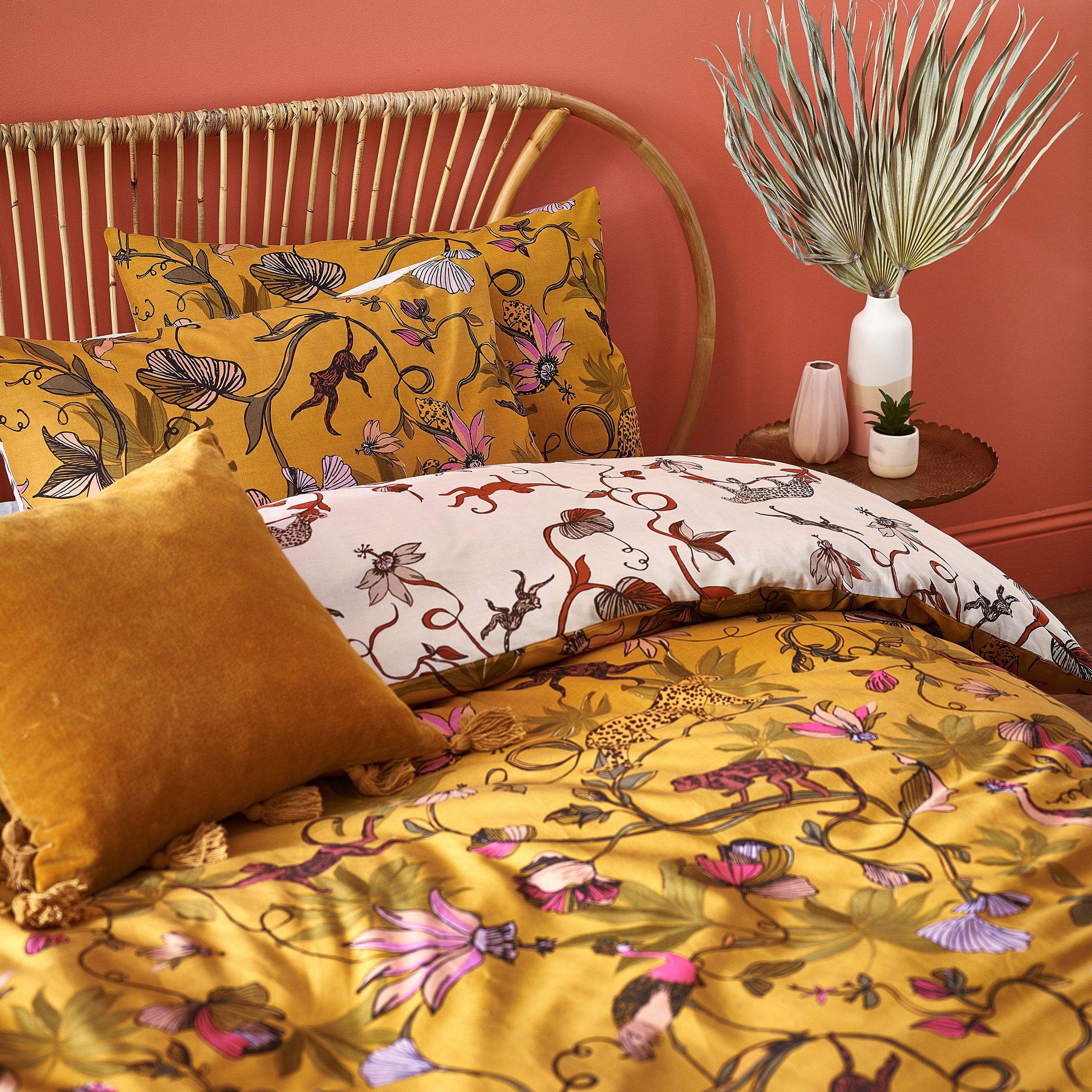 Add some wildlings to your bedroom with this duvet set featuring a lively print of monkeys swinging from vines, exotic birds, and cheetahs in tropical foliage. The exotic print covers the reverse against a neutral base so you can switch the look when you need to.