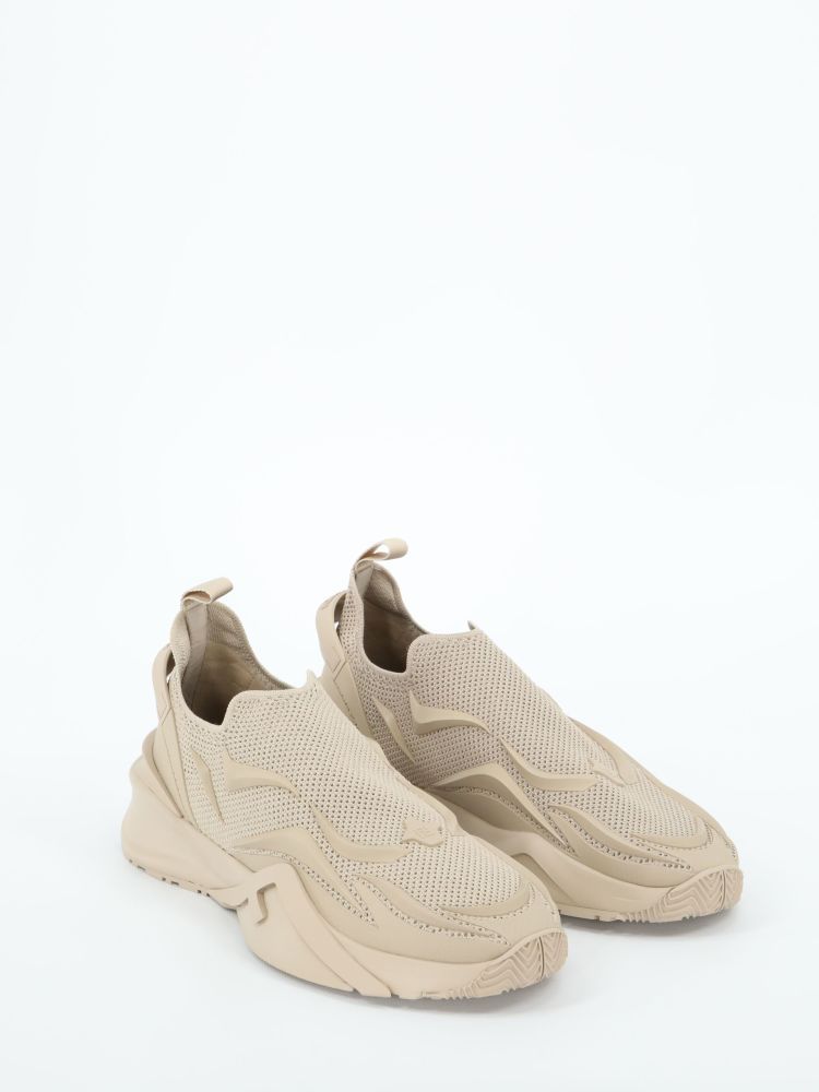 Fendi Flow slip-on sneakers in beige jacquard knit. They feature Fendi Flow lettering embossed on the heel, tone-on-tone rubber details and corrugated sole with engraved F.  