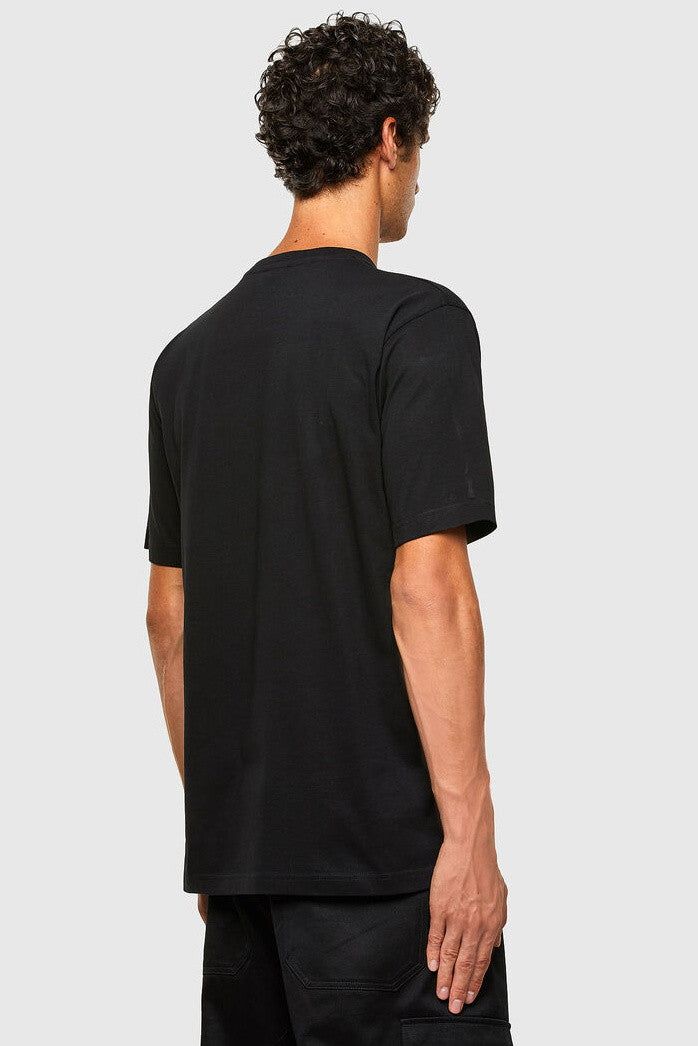 Brand: Diesel   Gender: Men   Type: T-shirts   Color: Black   Pattern: Print   Neckline: Round Neck   Sleeves: Short Sleeve   Fastening: Slip On   Season: Spring/summer