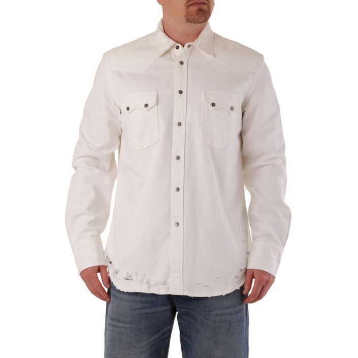 Brand: Diesel
Gender: Men
Type: Shirts
Season: All seasons

PRODUCT DETAIL
• Color: white
• Pattern: plain
• Fastening: buttons
• Sleeves: long
• Collar: classic

COMPOSITION AND MATERIAL
• Composition: -97% cotton -3% elastane 
•  Washing: machine wash at 30°