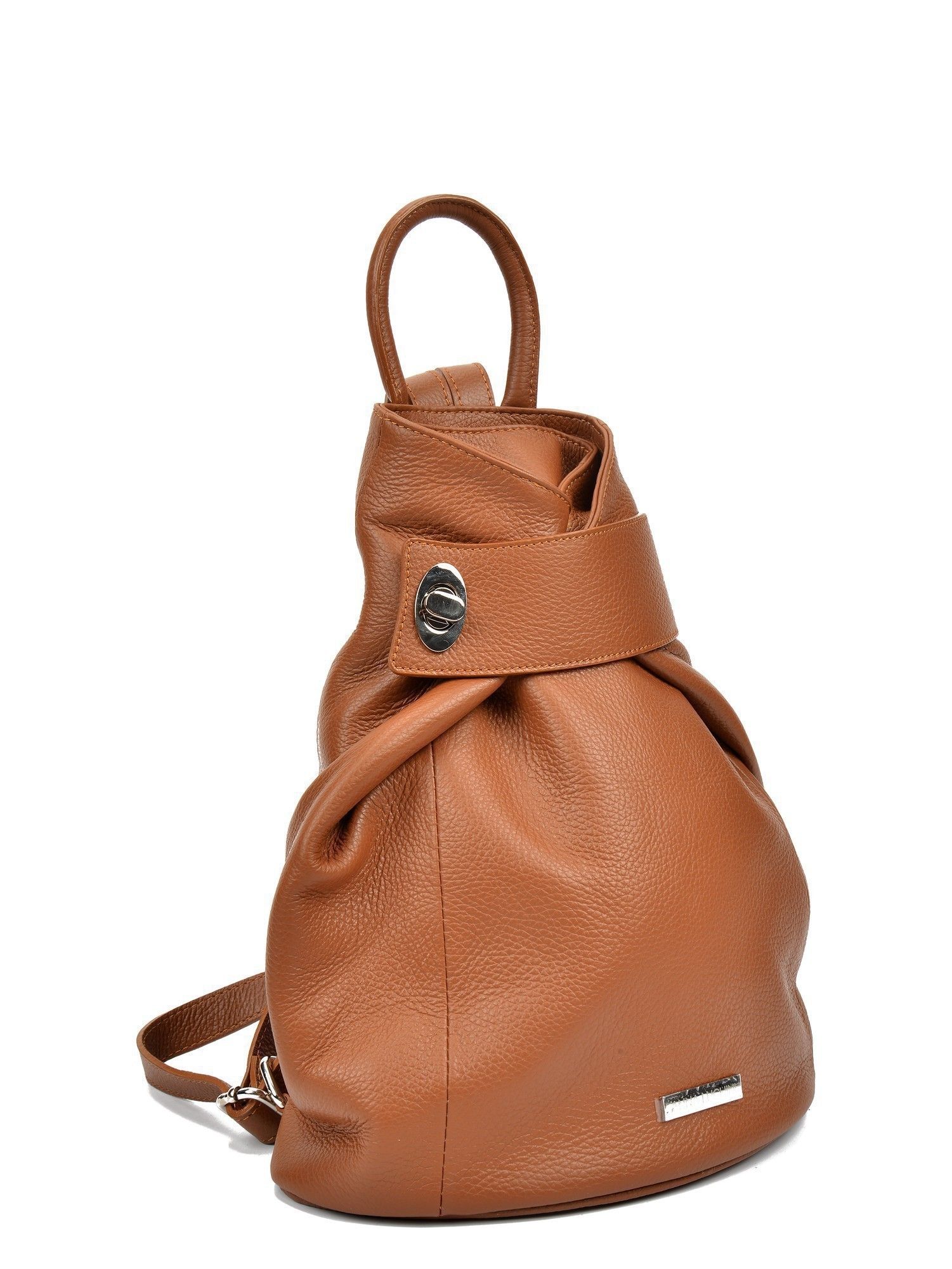 Backpack
100% cow leather
Single top handle
Top zip closure
Side flap closure with turn lock
Interior leather pocket
Back zip pocket
Two adjustable shoulder straps
Dimensions (M): 33.5x34x14 cm