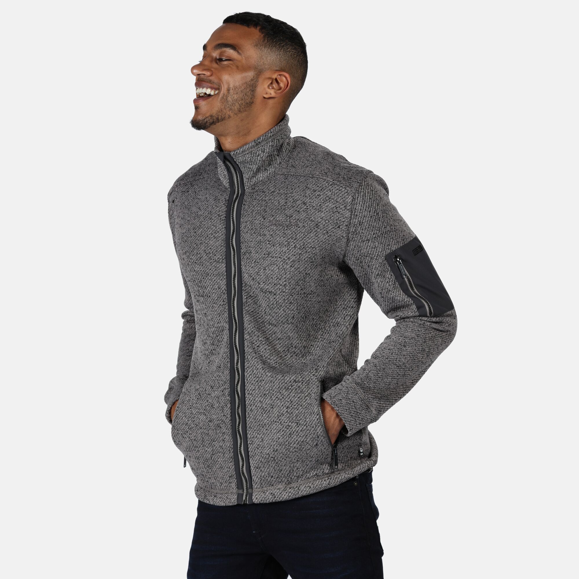 Material: 100% Polyester 245gsm diagonal knit effect fabric. Warm, soft and lightweight fleece with sleeve pocket. 2 lower zipped pockets. Breeze-blocking stand collar. Regatta outdoors logo badge on left sleeve.