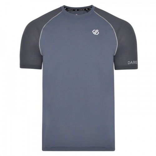 50% wool/50% polyester mix jersey fabric. Natural wicking and  odour control. Round neckline and dropped shoulder seams.