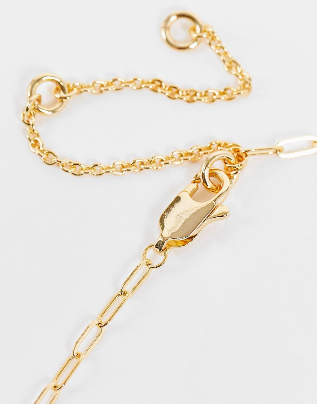 Accessories by Topshop Welcome to the next phase of Topshop Link chain 'J' pendant Adjustable length Lobster clasp Sold by Asos
