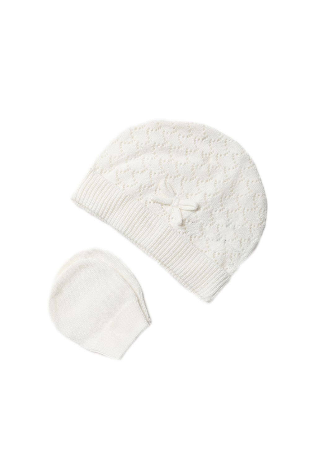 This Rock A Bye Baby Boutique four-piece set features a knitted jumper, bottoms, a hat, and mitts. The knitted cardigan has an adorable bow motif, matching the hat. The trousers are matching, with an elasticated waistband. This piece is perfect for keeping your little one comfortable and cosy. The Rock a Bye Baby Boutique line aims to offer a specialty baby collection with adorable detailing and comes in lovely, boxed packaging, making this a lovely gift for the little one in your life.