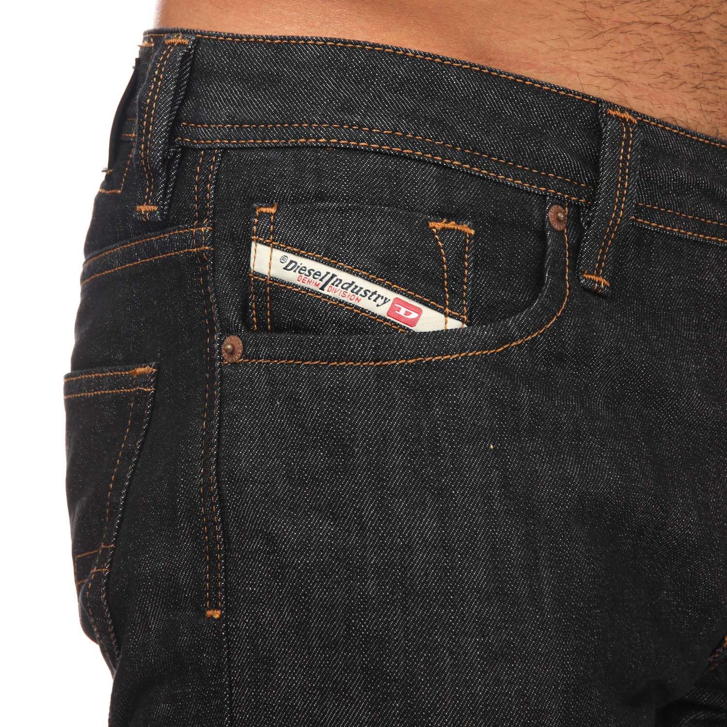 Men's Diesel Larkee-x Straight Jeans in Black