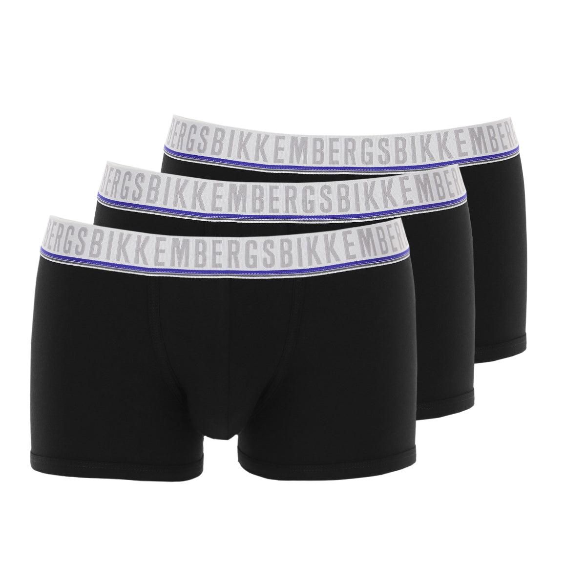 Gender:Man  Type:Boxer shorts  Box:tri-pack  Material: cotton 95%, elastane 5%  Washing: wash at 30° C  Model wears a size: M