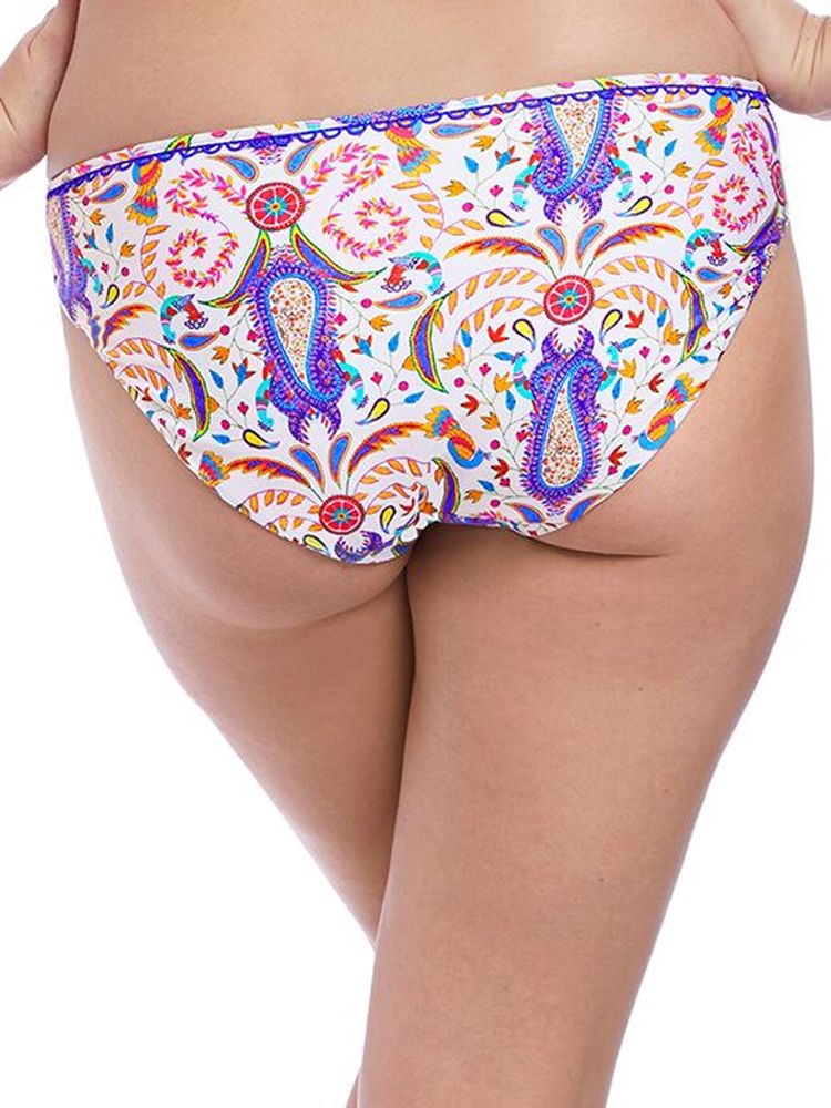 Freya Indio boasts a fun and playful paisley and floral print for a splash of colour by the pool. These classic mid rise bikini briefs are fully lined for extra comfort.  Complete with good overall coverage on the rear and vibrant loop trim on the waistaband for a chic look. Size Guide: M (12), L (14).