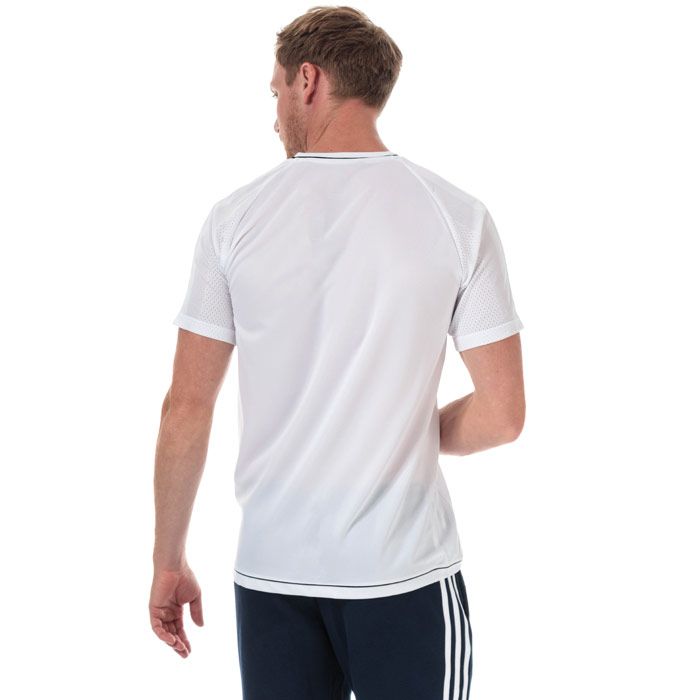 Mens adidas Tiro 17 Training Jersey in white - black.<BR><BR>- climacool helps keep you cool and dry.<BR>- Ribbed V-neck.<BR>- Short raglan sleeves.<BR>- Ventilating mesh at underarms.<BR>- Rolled forward seam detail.<BR>- Applied 3-Stripes at shoulders and sleeves.<BR>- adidas Badge Of Sport logo printed at right chest.<BR>- Fitted fit.<BR>- Main material: 100% Polyester.  Machine washable.<BR>- Ref: BQ2801