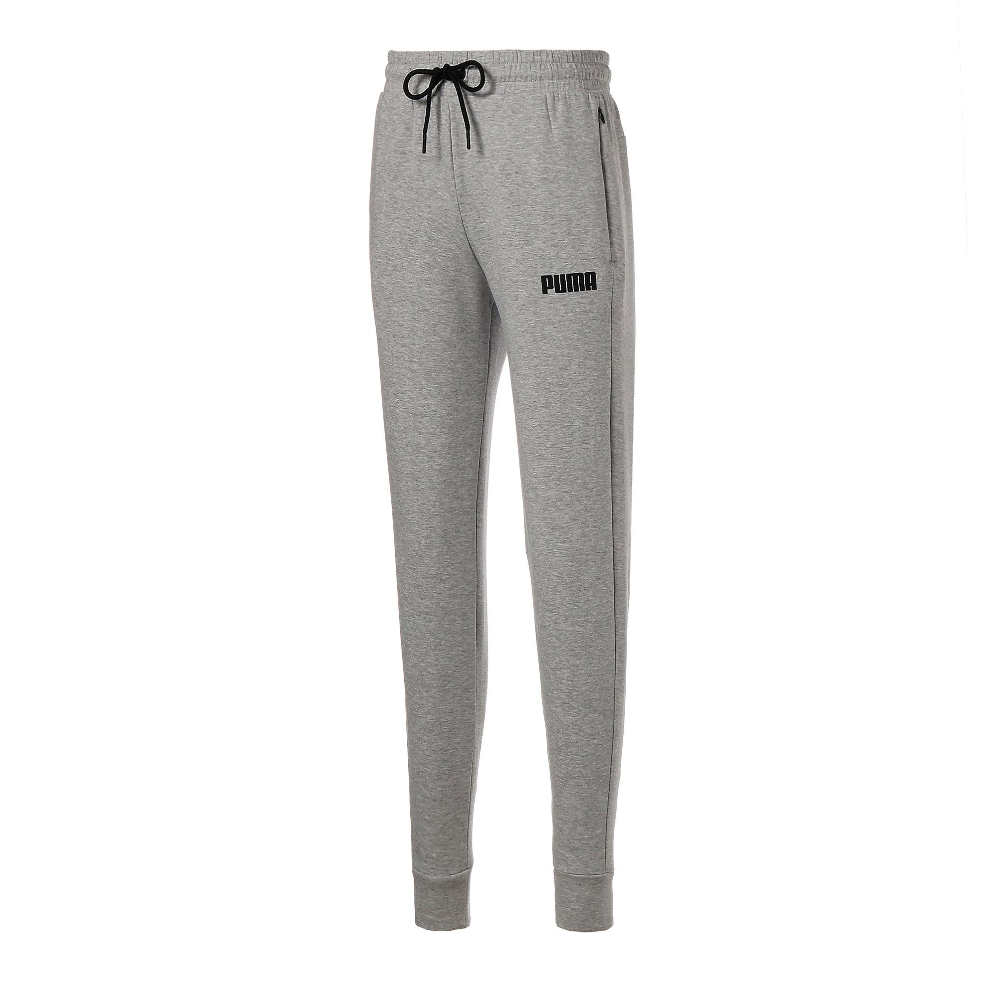 Perfect for relaxing at home or heading out, the SPACER Pants will keep you dry and fresh, thanks to their moisture-wicking material. DETAILS Regular fitComfortable style by PUMAPUMA branding detailsSignature PUMA design elements