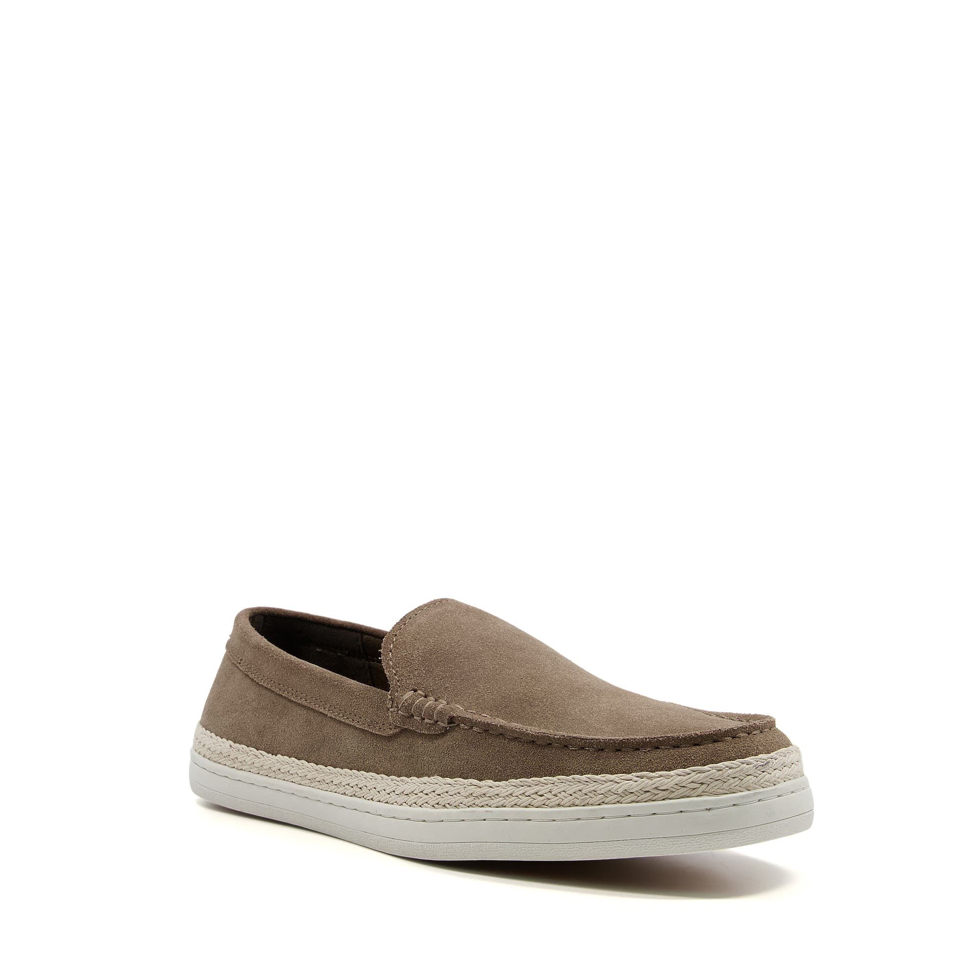 Cool and comfortable, our Brayley plimsolls will be your go-to everyday pair. This nubuck leather style slips on with ease and has a woven midsole.
