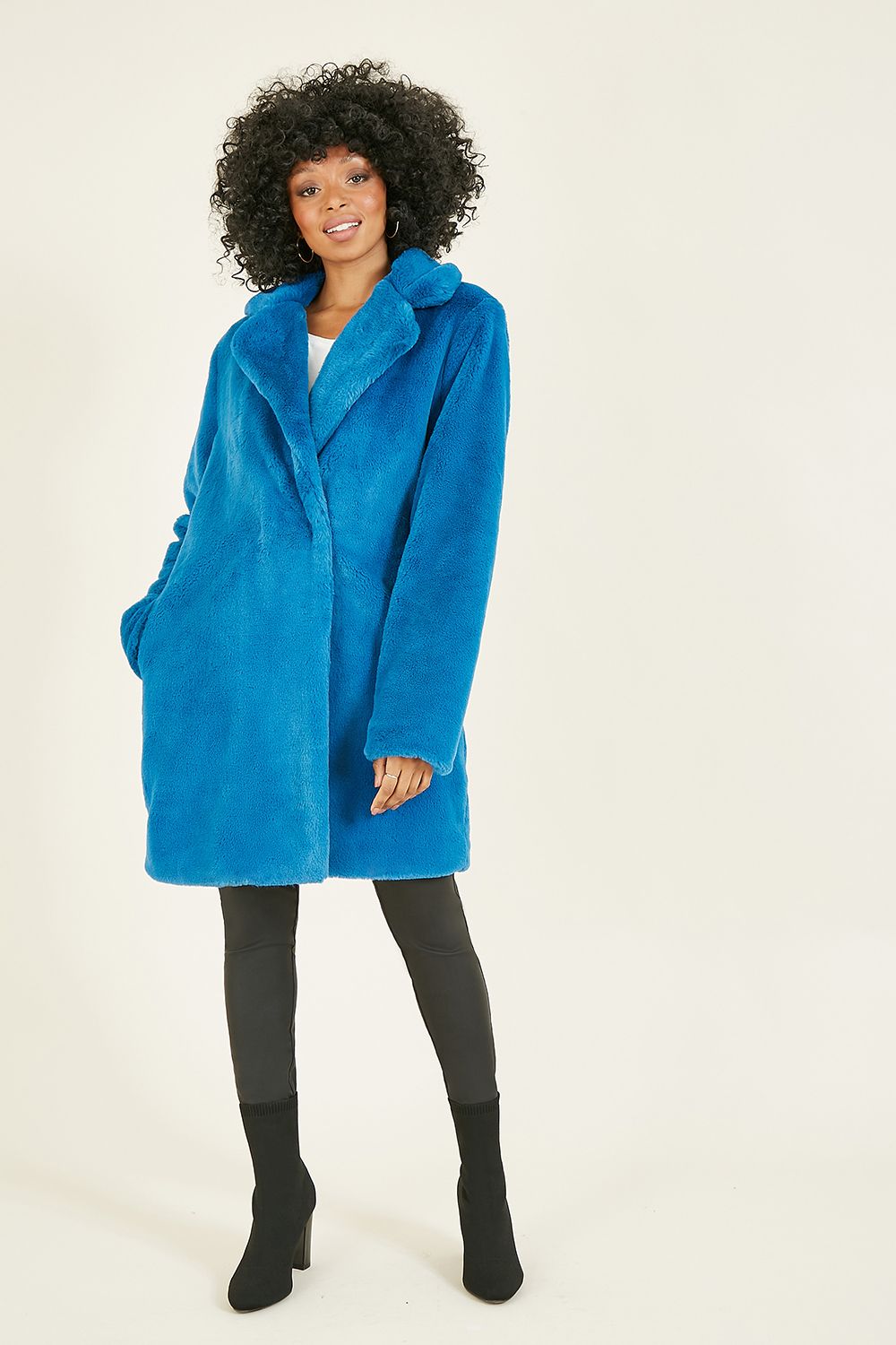 yumi faux fur coat