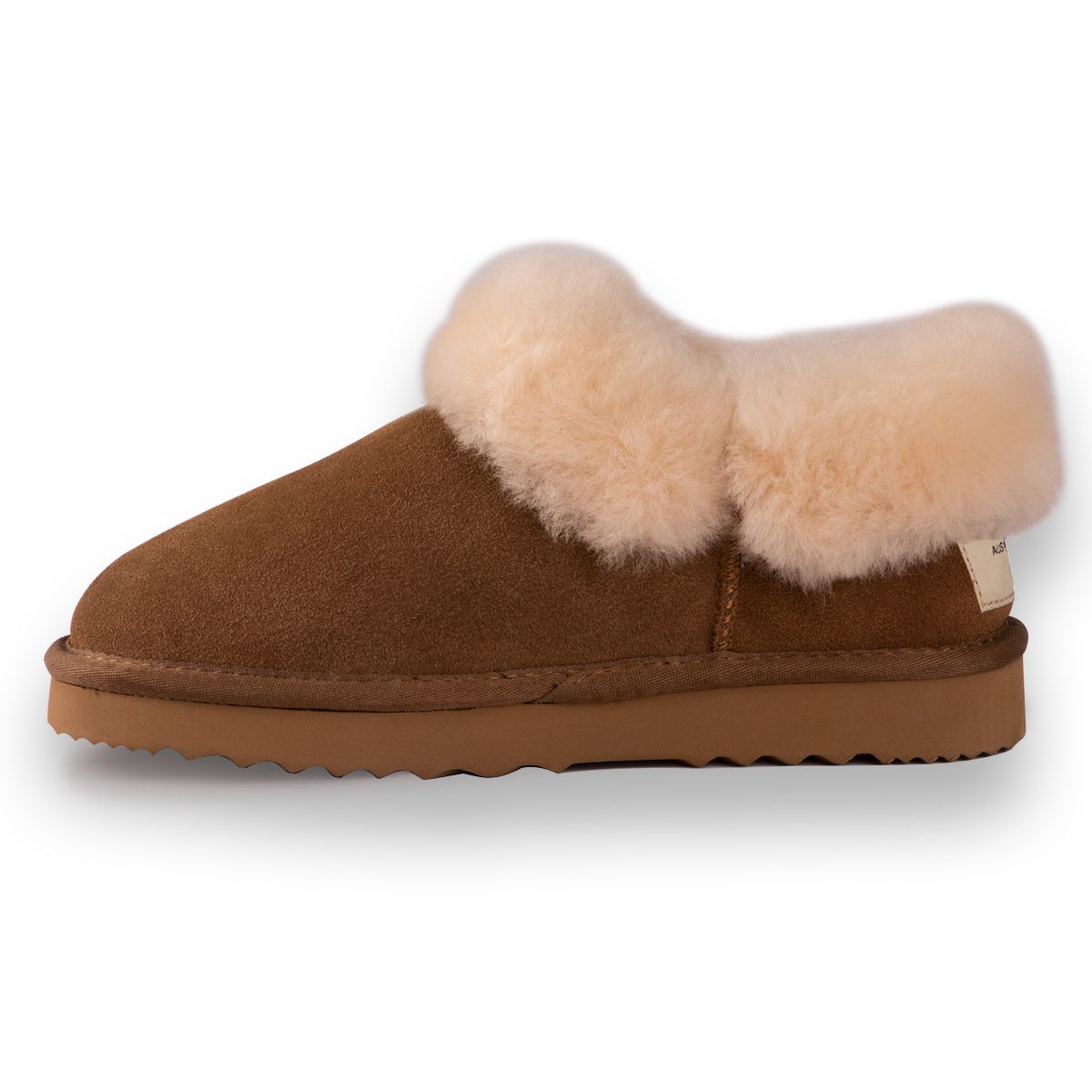 DETAILS    This traditional Ankle slipper for built comfort and support. The added sheepskin collar allows for that extra warmth, still providing a stylish look.  Traditional slipper you will wear all year round Plush premium Australian sheepskin lining Water resistant Leather Upper  Full Australian sheepskin insole Stylish looking sheepskin collar Light weight EVA, rubber blend outsole - soft and extra cushioning  Sheepskin breathes allowing feet to stay warm in winter and cool in summer 100% brand new and high quality, comes in a branded box, suitable for gift