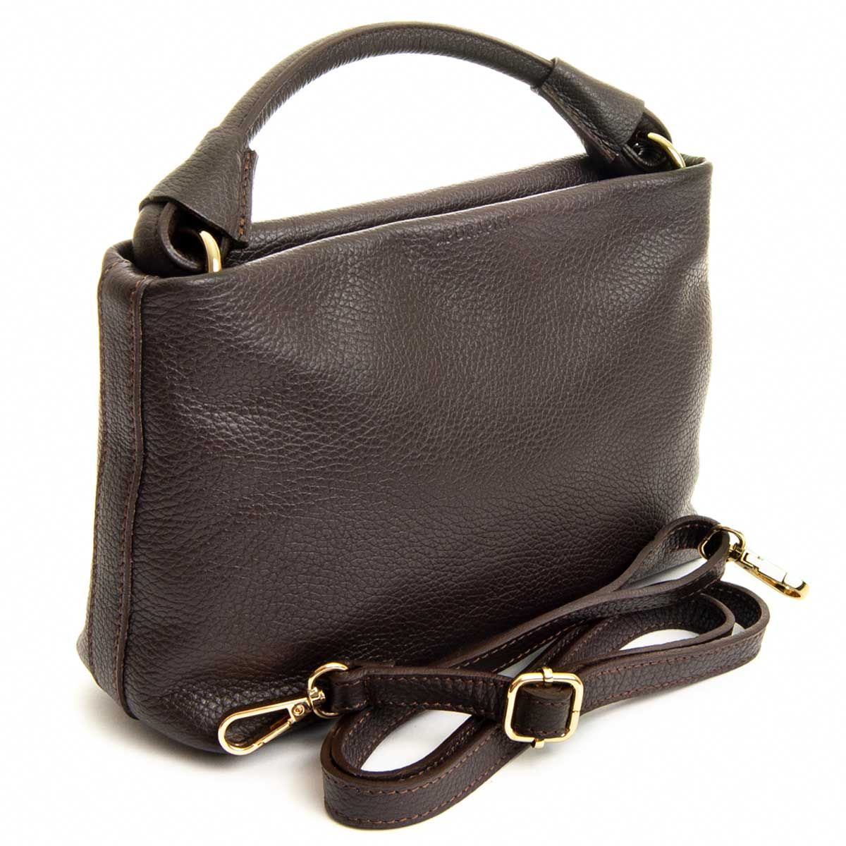 Exclusive design leather bag. Made of 100% natural chrome -free leather VI. Long adjustable handle and with an option to remove. High quality zip closure. Interior pocket with zipper. A bag that can't be missing in your closet. Doubly reinforced for greater durability. Approximate measures: 17cm high 26cm Width Depth 8cm. 10 years warranty. Purapiel guarantee. Made in Spain.
