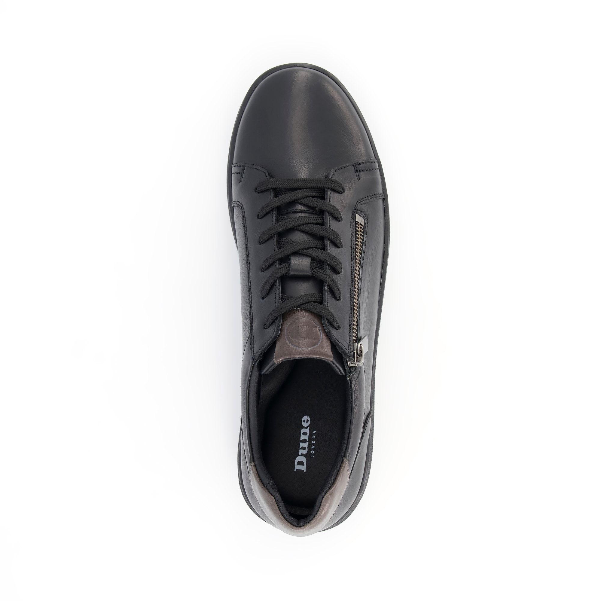 A versatile pair of leather cup sole trainers that combine sporty and smart styling. The zip detail gives them a casual edge while the sleek leather finish means you can wear them for more formal occasions. An adaptable style that will take you anywh