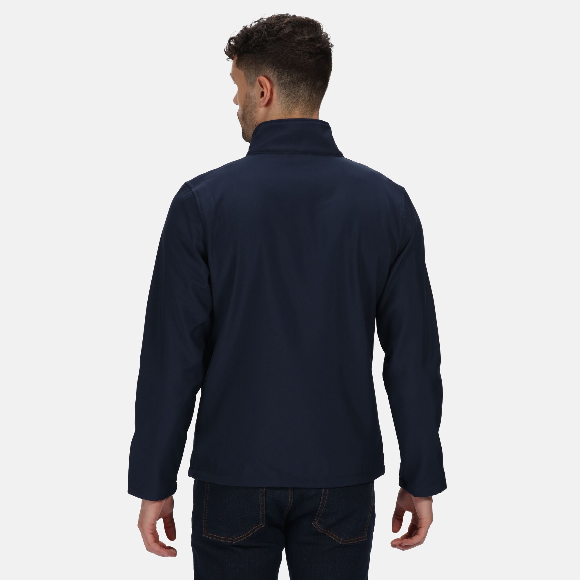 100% Polyester. Warm backed woven softshell jacket. Printable softshell fabric. Wind resistant membrane fabric. Durable water repellent finish. Inner zip guard, 2 lower pockets and adjustable shockcord hem.
