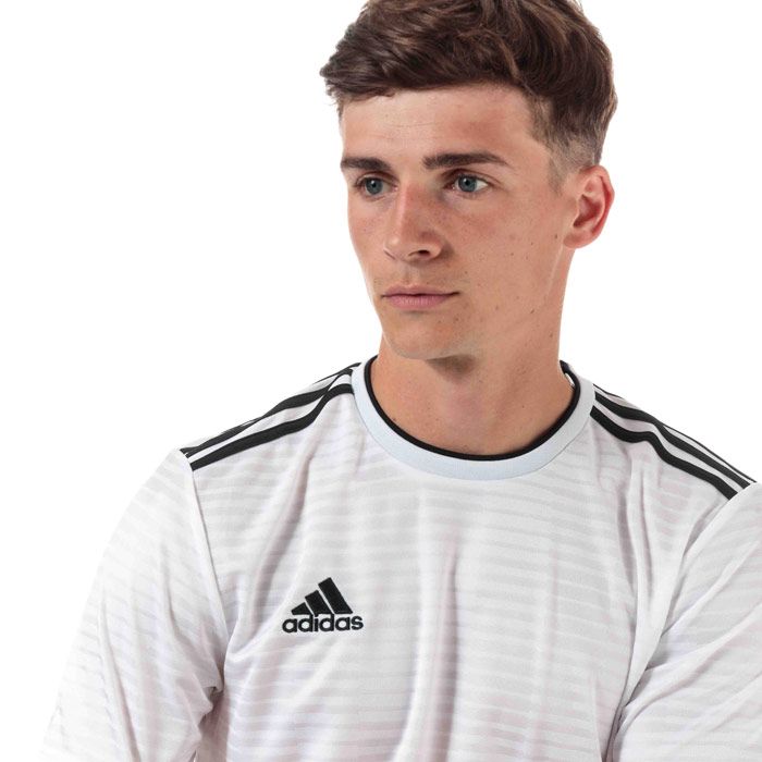Mens adidas Condivo 18 Jersey in white - black.<BR><BR>- climalite fabric sweeps sweat away from your skin.<BR>- Ribbed crew neck.<BR>- Short sleeves.<BR>- Applied 3-Stripes at shoulders.<BR>- Allover engineered stripe design.<BR>- Embroidered adidas Badge Of Sport logo at right chest.<BR>- Slim fit.<BR>- Main material: 58% Recycled polyester  42% Polyester.  Machine washable.<BR>- Ref: CF0682