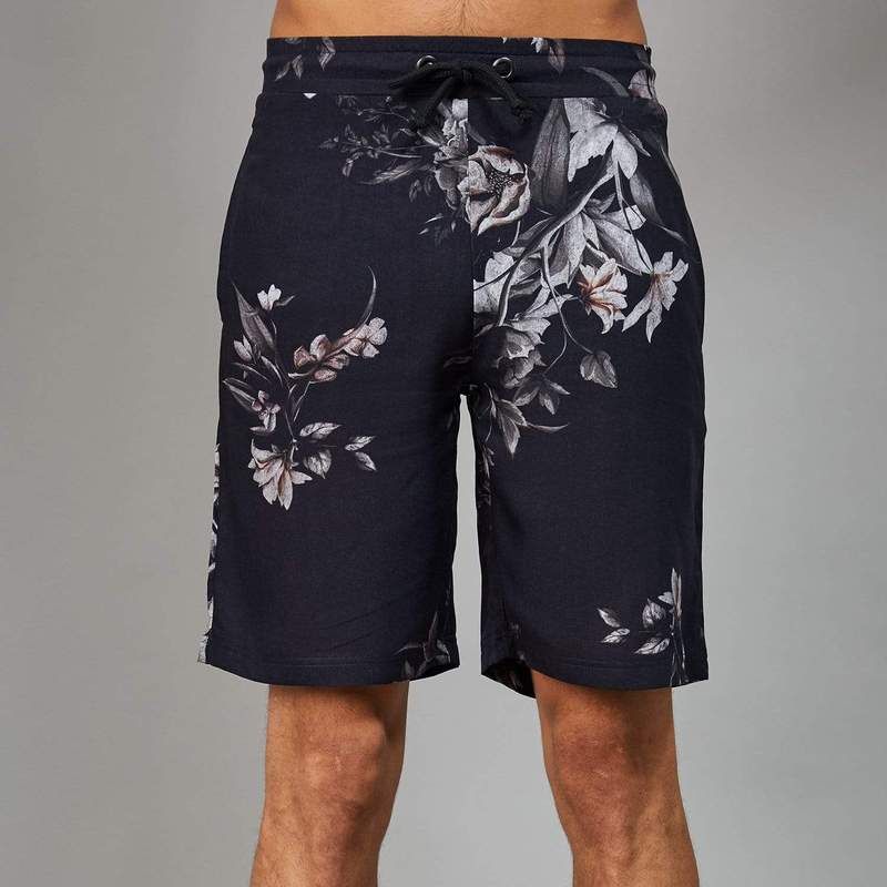 Sinclair shorts with white/multi floral print all-over, Adjustable waistband, side pocket