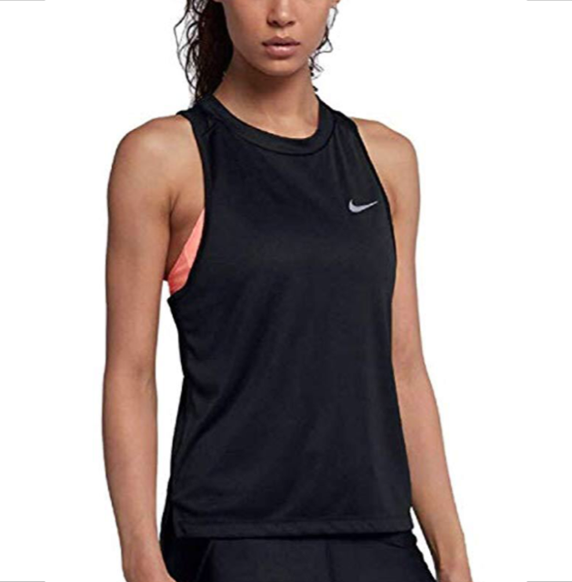Constructed with Nike Dry fabric with ventilated mesh paneling and extended back coverage, the Nike Dry Miler Running Tank helps you stay cool, dry and comfortable through the finish line.