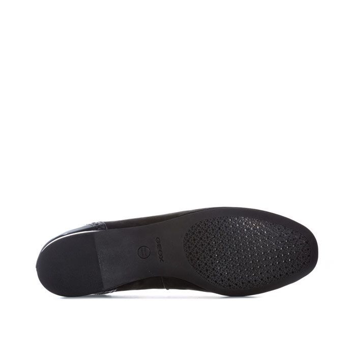Womens Geox Lamulay Ballerina Shoes in Black. – Soft nubuck upper with synthetic leather trim. – Round toe. – Brogue styling at heel. – Slip-on construction. – Comfortable synthetic leather lining. – Perforated insole for breathability. – Patented perforated sole enhances breathability while a protective membrane prevents water from entering the shoe. – Leather and synthetic Upper – Synthetic leather lining – Synthetic sole. – Ref: D745DC 0LTBC C999