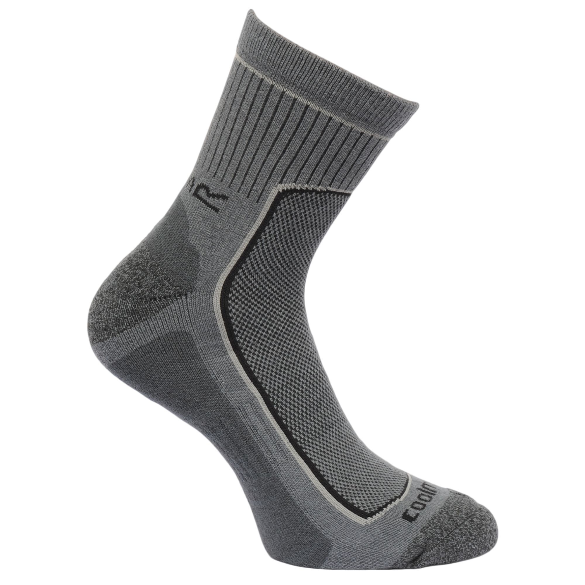 The mens Active Lifestyle Sock combines Coolmax fibres with a natural and synthetic blend for ultimate moisture-reducing comfort. Lightly cushioned to prevent rubbing, this comfy everyday pair come delivered in packs of two. Coolmax 38%, Cotton 35%, Polyester 15%, Polyamide 10%, Elastane 2%.