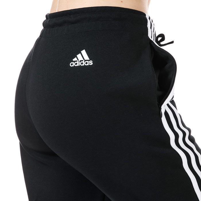 Womens adidas 3- Stripes Doubleknit Zipper Pants in black- white.- Drawcord on elastic waist.- Zip pockets.- High-rise.- Soft feel.- Ankle zips.- Doubleknit.- Regular fit with tapered legs.- Main material: 67% Cotton  33% Polyester (Recycled).  Machine washable. - Ref: FR5114