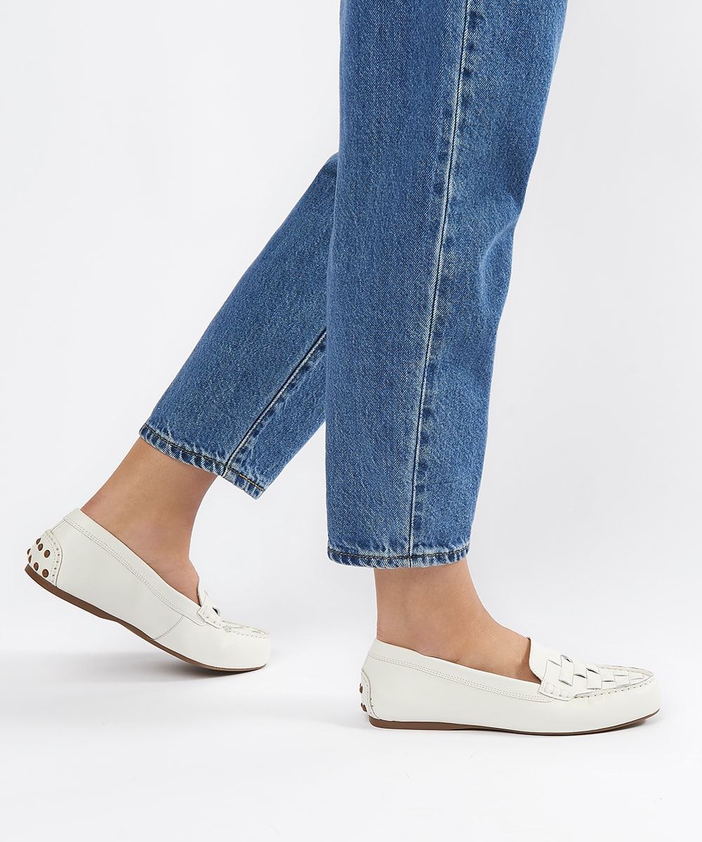 Everyday loafers like Greene are a must for women's casual-shoe collections. To refine this timeless design, we've woven the round-toe front to create an understated style statement. Resting on a flat sole, you can walk through the day stylishly.