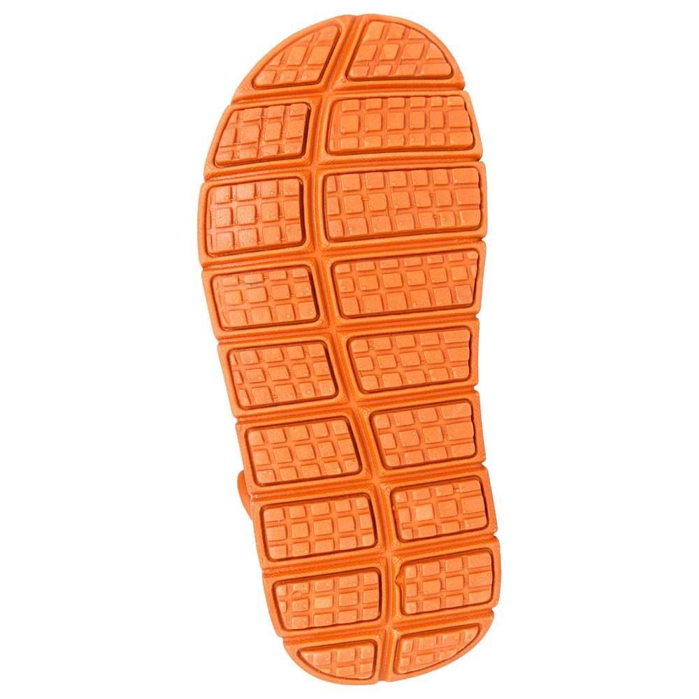 Kids sandal. Adjustable hook and loop straps. Cushioned and moulded footbed. Durable traction outsole. Upper: PU/Textile, Lining: Textile, Outsole: MD.