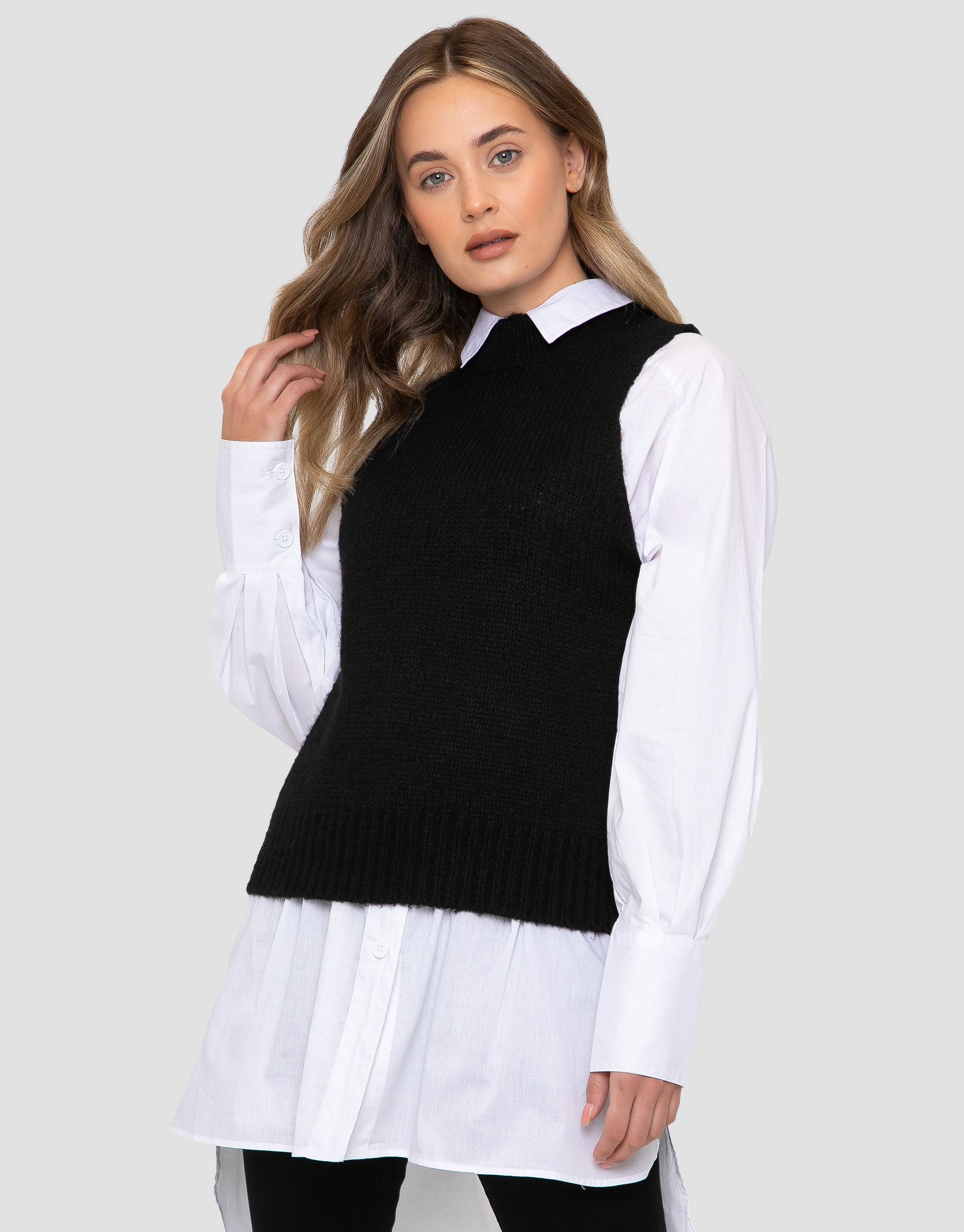 Threadbare Hazel Women's Black Knitted Round Neck Jumper