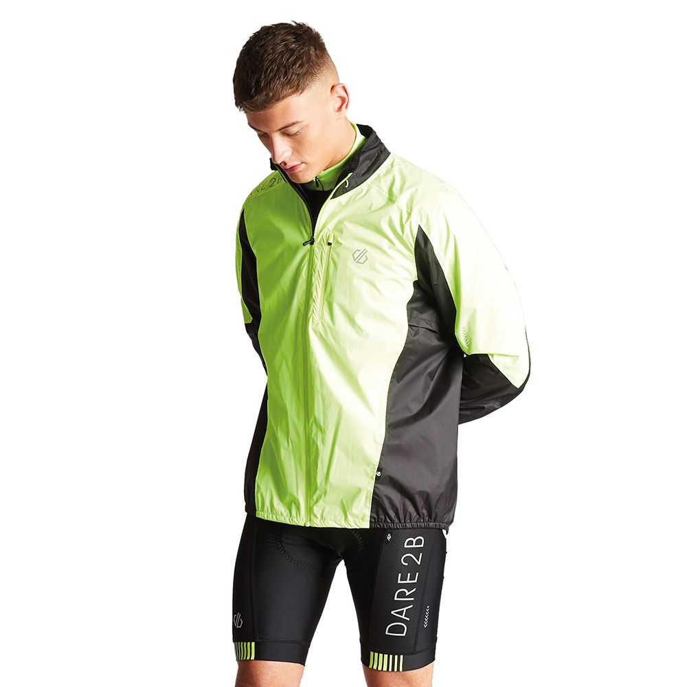 Bio Motion Reflective Technology. Waterproof and breathable Ared 5000 lightweight polyester ripstop fabric. Water repellent finish. Taped seams. Hi-tech water repellent centre front zip with autolock slider and inner zip & chin guard. Easy adjust neck cinch. Warm touch scrim lined collar. Underarm venting panels. 1 x water repellent zipped chest pocket with autolock slider. 1 x zipped rear pocket. Long back with scooped part elasticated hem. LED compatible. Mesh lined.