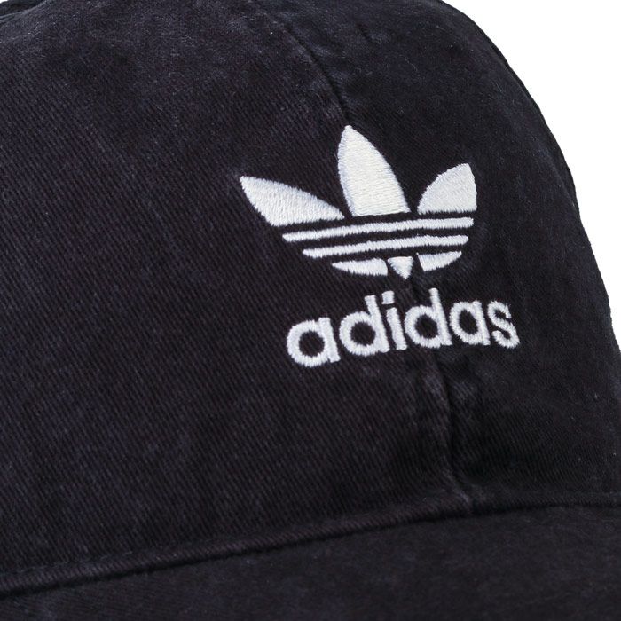 Mens adidas Originals Adicolor Washed Cap  Black-White.<BR><BR>- Poly-cotton blend for secure and comfy wear. <BR>- Breathable eyelets to keep your head cool. <BR>- Adjustable strap to the back for a custom fit. <BR>- Finished with a curved peak. <BR>- Embroidered white Trefoil to the front. <BR>- 35% cotton  65% polyester. Machine washable. <BR>- Ref: DV0207