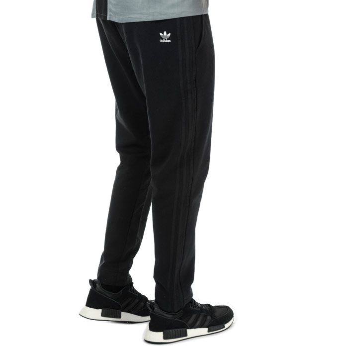 Mens adidas Originals PT3 Sweat Pants in black.<BR><BR>- Elasticated waistband with drawcord.<BR>- Front slant pockets.<BR>- Gusseted crotch.<BR>- Ripstop fabric at lower inner legs.<BR>- Applied 3-Stripes to sides.<BR>- Trefoil logo printed at right rear side.<BR>- Open hems.<BR>- Tapered leg.<BR>- Regular fit.<BR>- Main material: 70% Cotton  30% Recycled polyester.  Machine washable.<BR>- Ref: DV1970