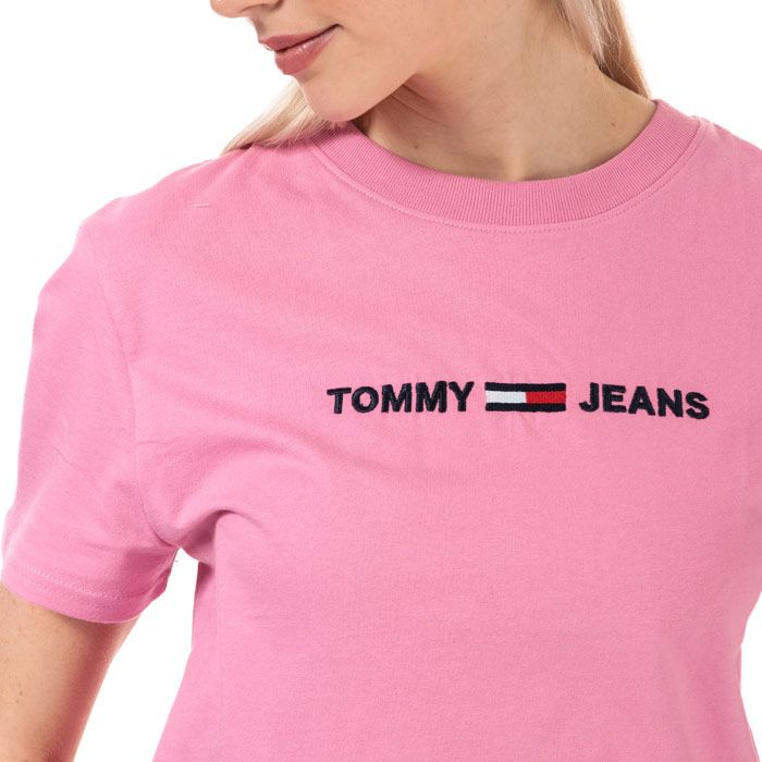 Women's Tommy Hilfiger Modern Logo Cropped Fit T-Shirt in Pink