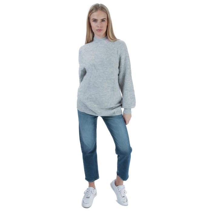 Womens Tommy Jeans Soft Knit Turtleneck Jumper in silver grey heather.<BR><BR>- Ribbed turtleneck.<BR>- Long raglan sleeves.<BR>- Tommy Jeans logo knitted at left neck.<BR>- Ribbed cuffs and hem.<BR>- Contrast striped back neck tape.<BR>- Soft rib knit construction.<BR>- Relaxed fit.<BR>- Measurement from shoulder to hem: 28“ approximately.  <BR>- 77% Acrylic  19% Polyester  4% Elastane.  Machine washable.<BR>- Ref: DW0DW09084PJ4<BR><BR>Measurements are intended for guidance only.