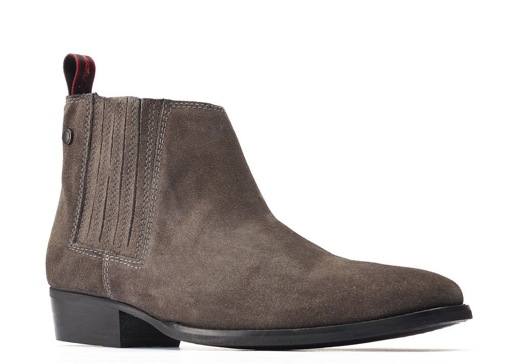 monroe chelsea boots