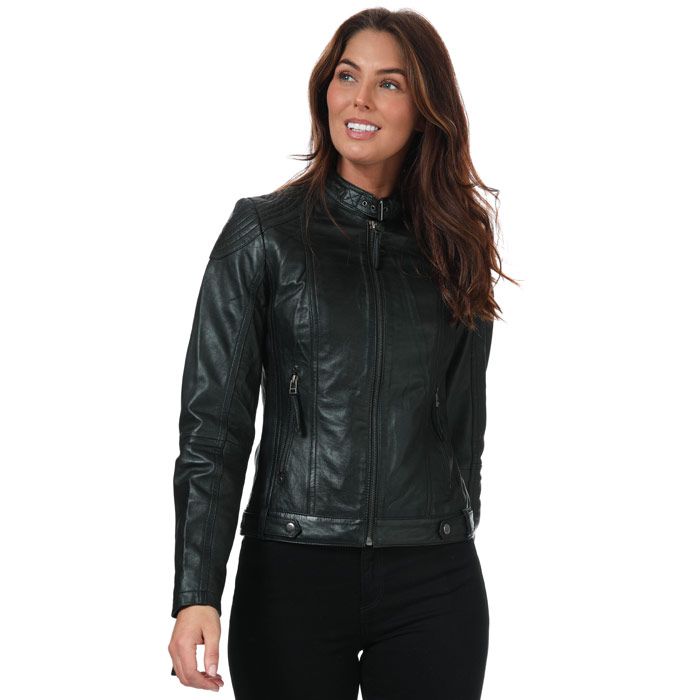 Womens Elle Annette Leather Jacket in black.- Collar with buckle.- Long sleeves with zipped cuffs.- Leather zip pulls.- Front zipped pockets.- Fully lined.- Lining: 100% Polyester.- Ref: ANNETTE