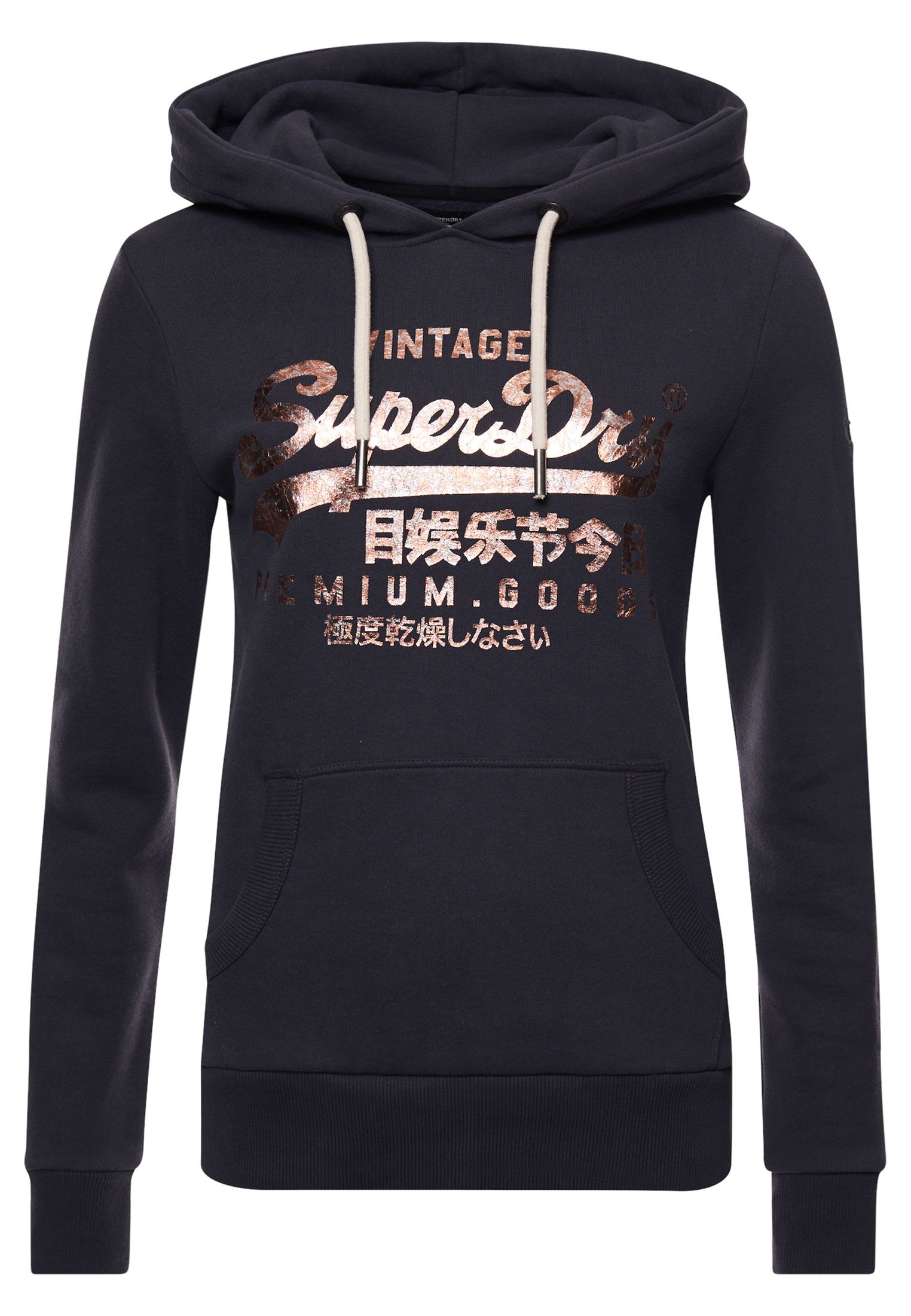 Our Vintage logo is part of our heritage and it's become iconic. Become part of that history with the Vintage Logo Tonal hoodie. The classic hoodie design that lives in so many wardrobes is paired with a crushed effect foil print logo that elevates this staple.Relaxed fit – the classic Superdry fit. Not too slim, not too loose, just right. Go for your normal sizeDrawcord hoodFront pouch pocketRibbed cuffs and hemSleeve logo patchFoil printed logoBrushed lining