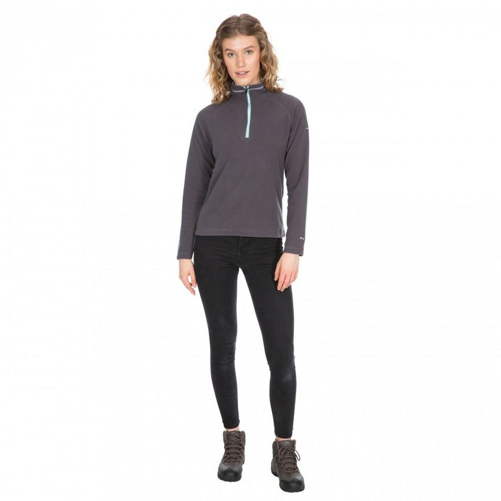 Microfleece top with anti pilling. 1/2 zip neck. Contrast inner collar and neck tape. Airtrap. 100% polyester. Trespass Womens Chest Sizing (approx): XS/8 - 32in/81cm, S/10 - 34in/86cm, M/12 - 36in/91.4cm, L/14 - 38in/96.5cm, XL/16 - 40in/101.5cm, XXL/18 - 42in/106.5cm.