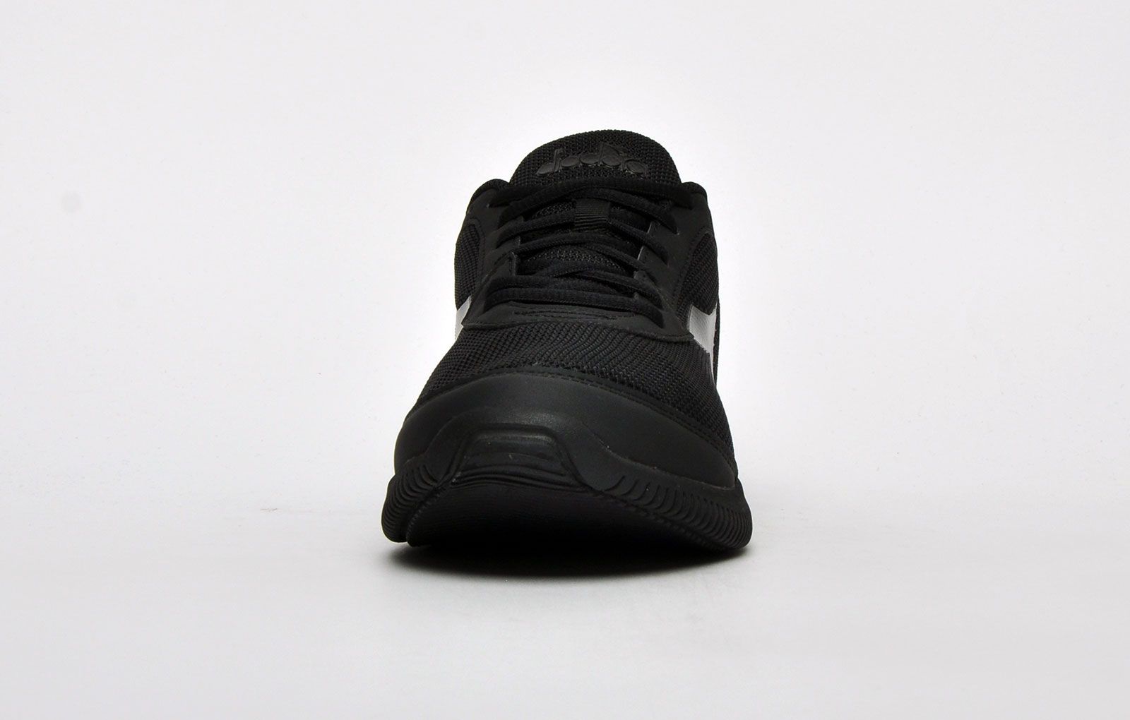 diadora eagle 2