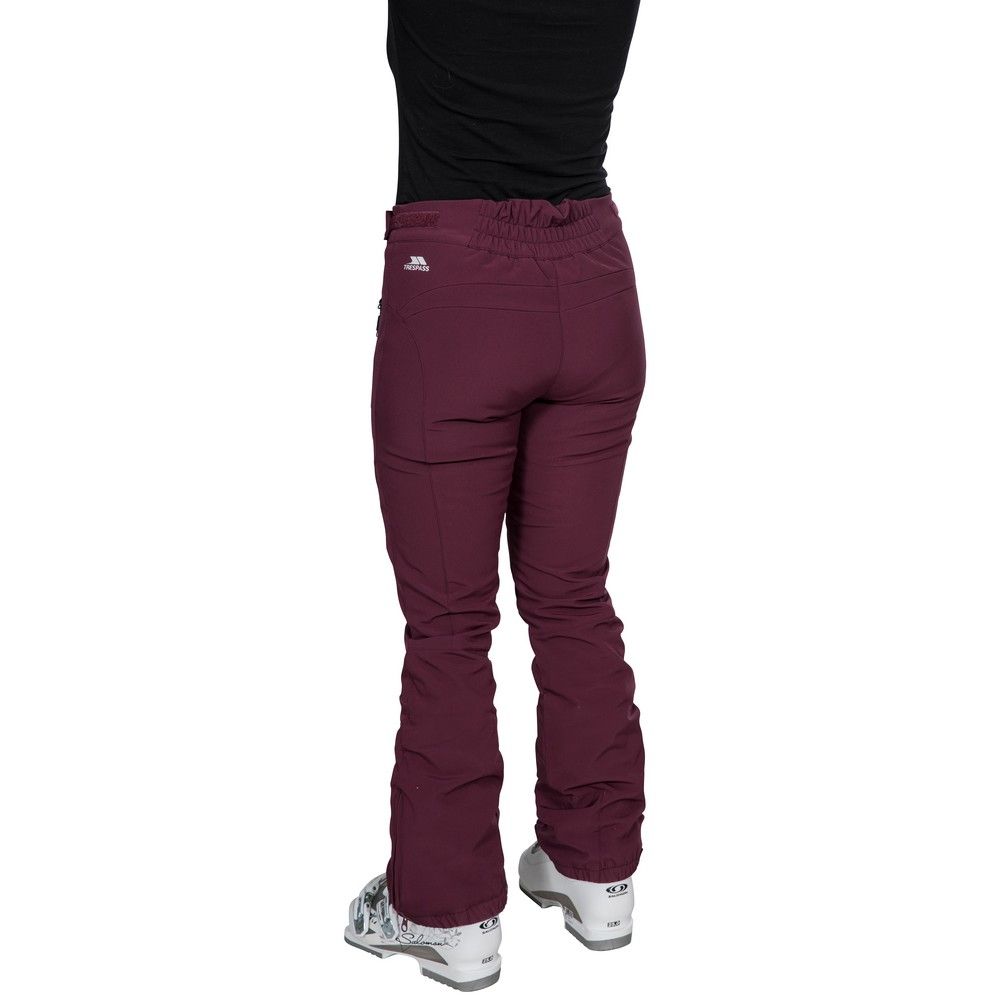 Womens ski trousers. Softshell with fleece back. Fully lined. Elasticated back waist. 2 welded zip pockets. Articulated knee darts. Side ankle zip. Ankle gaiters. Kick patches. Waterproof 2000mm. Windproof. Comfort stretch. Material: shell- 96% Polyester and 4% Elastane, TPU Membrane, lining- 100% Polyamide. Trespass Womens Waist Sizing (approx): XS/8 - 25in/66cm, S/10 - 28in/71cm, M/12 - 30in/76cm, L/14 - 32in/81cm, XL/16 - 34in/86cm, XXL/18 - 36in/91.5cm.