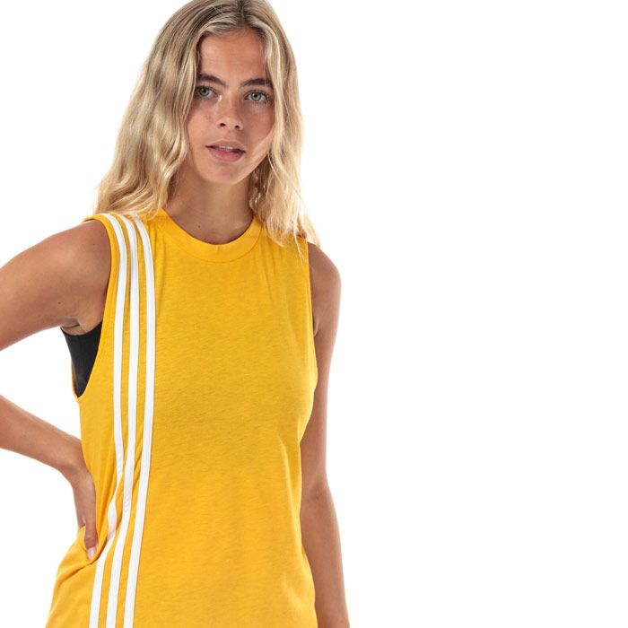 Womens adidas Must Haves 3-Stripes Tank Top in active gold - white.<BR><BR>- Ribbed crew neck. <BR>- Sleeveless.<BR>- Curved hem.<BR>- Applied 3-Stripes over right shoulder from front to back.<BR>- adidas Badge of Sport logo printed at back neck.<BR>- Branded back neck tape.<BR>- Loose fit.<BR>- Measurement from shoulder to hem: 25“ approximately.  <BR>- Main material: 50% Recycled polyester  25% Cotton  25% Viscose.  Machine washable.<BR>- Ref: EB3817<BR><BR>Measurements are intended for guidance only.