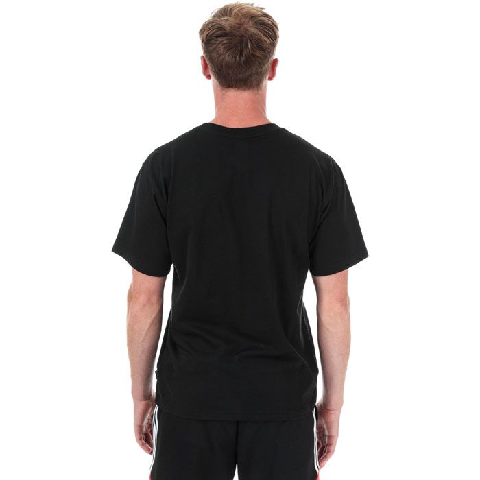 Mens adidas Originals Solid BB T-Shirt in black - white.<BR><BR>- Ribbed crew neck.<BR>- Short sleeves.<BR>- Large Trefoil logo to front.<BR>- Tonal back neck tape.<BR>- Soft cotton jersey construction.<BR>- Regular fit.<BR>- Main material: 100% Cotton.  Machine washable.<BR>- Ref: EC7364