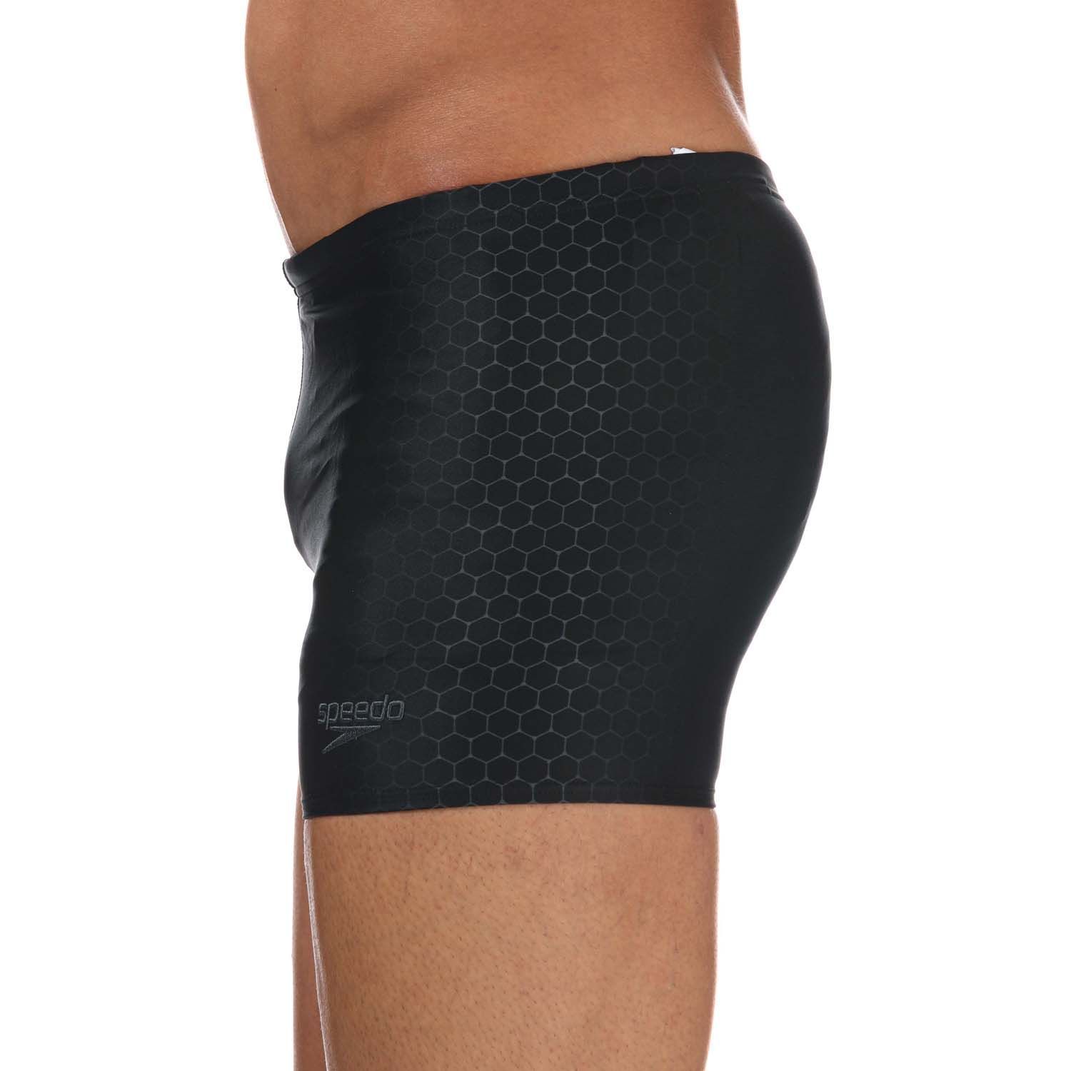 Mens Speedo Placement Aquashort in black grey.- Elastic waistband with adjustment.- Chlorine-resistant material.- Higher material density.- Quick drying.- UNIQUE colorful graphics.- Manufacturer's logo.- Body: 78% Nylon  22% Elastane. Lining: 100% Polyester.- 8124249023