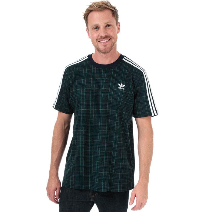 Mens adidas Originals Tartan T-Shirt in multicolour - collegiate navy.<BR><BR>- Ribbed crew neck.<BR>- Short sleeves.<BR>- Allover tartan print.<BR>- Applied 3-Stripes at shoulders and sleeves.<BR>- Flock print Trefoil logo at left chest.<BR>- Regular fit.<BR>- 100% Cotton.  Machine washable.<BR>- Ref: ED7034