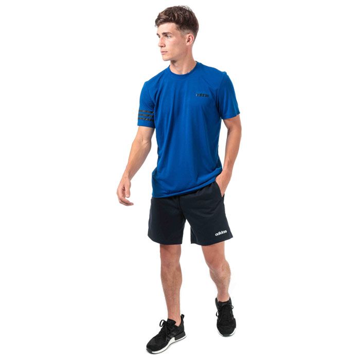 Mens adidas Motion Tech T-Shirt in black - white.<BR><BR>- climacool helps keep you cool and dry.<BR>- Crew neck.<BR>- Short sleeves.<BR>- Breathable mesh back panel.<BR>- adidas linear logo printed at left chest.<BR>- Wraparound 3-Stripes at right sleeve.<BR>- Regular fit.<BR>- Main material: 100% Polyester.  Machine washable.<BR>- Ref: EI9772