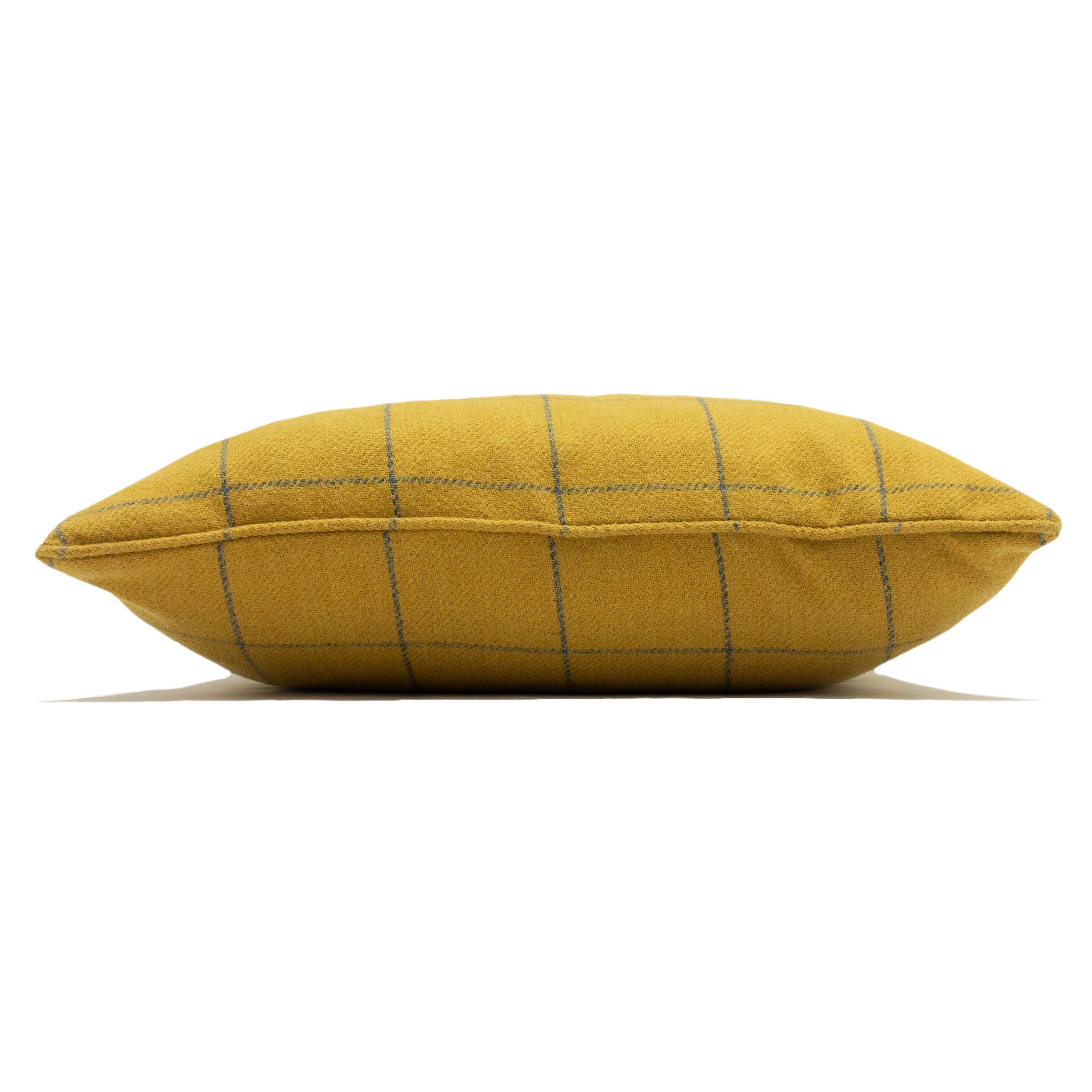Add a cosy yet contemporary look to your décor with this modern and classic cushion. Made with a luxurious wool-like woven fabric, this matching reversible design is certainly a timeless choice. The woven-fabric design holds outstanding durability and wrinkle resistance as well as having strong rustic colours that will compliment any interior as well as bed, sofa or armchair.