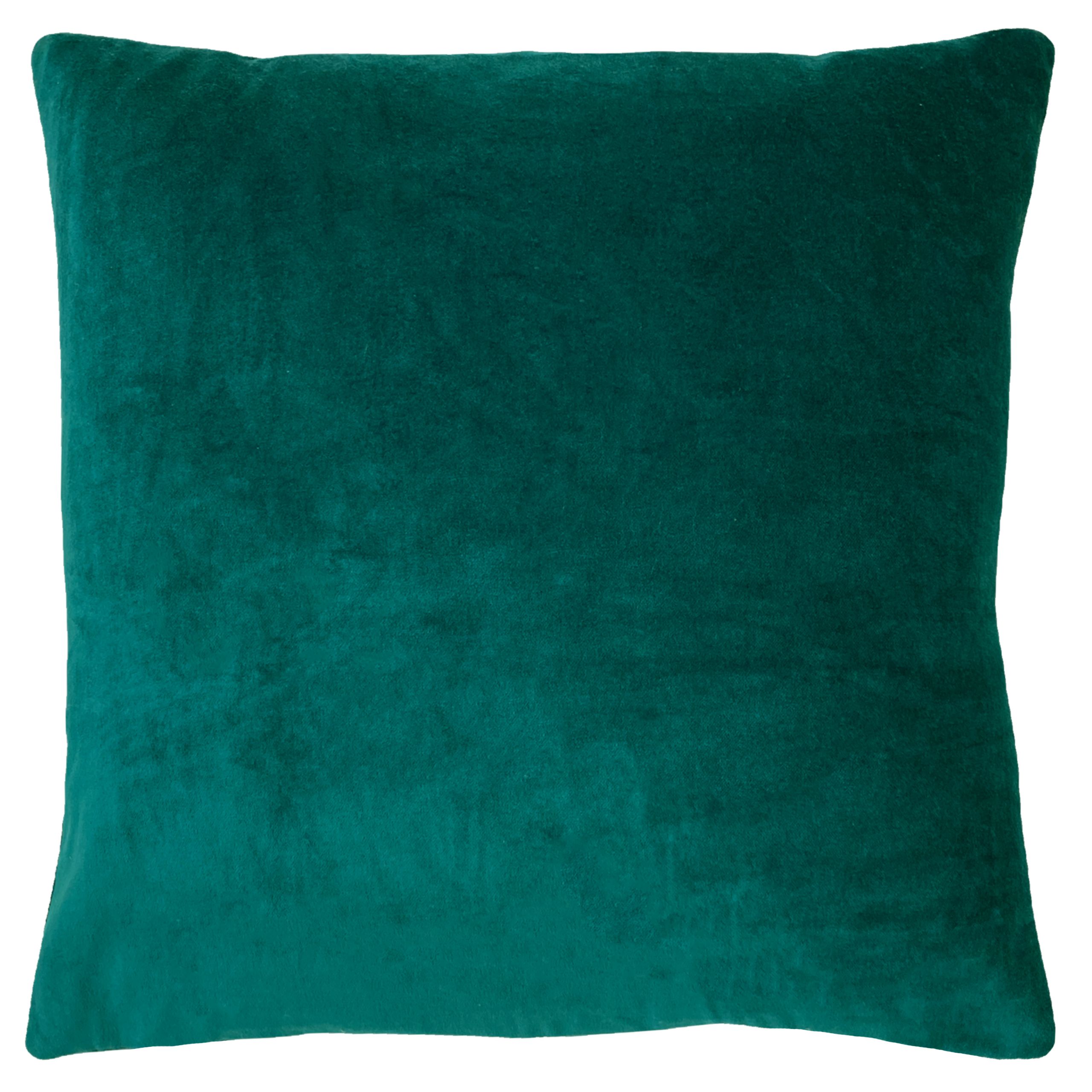 Features a linear pleated design in soft, cotton velvet which is available in a variety of beautiful colours. Complete with standard knife edging and hidden zip closure. Made of 100% Cotton, making this cushion super comfy and durable.