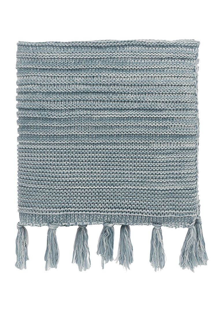 Add cosiness with a chunky throw featuring a raised stripe to complete the look. Made in China